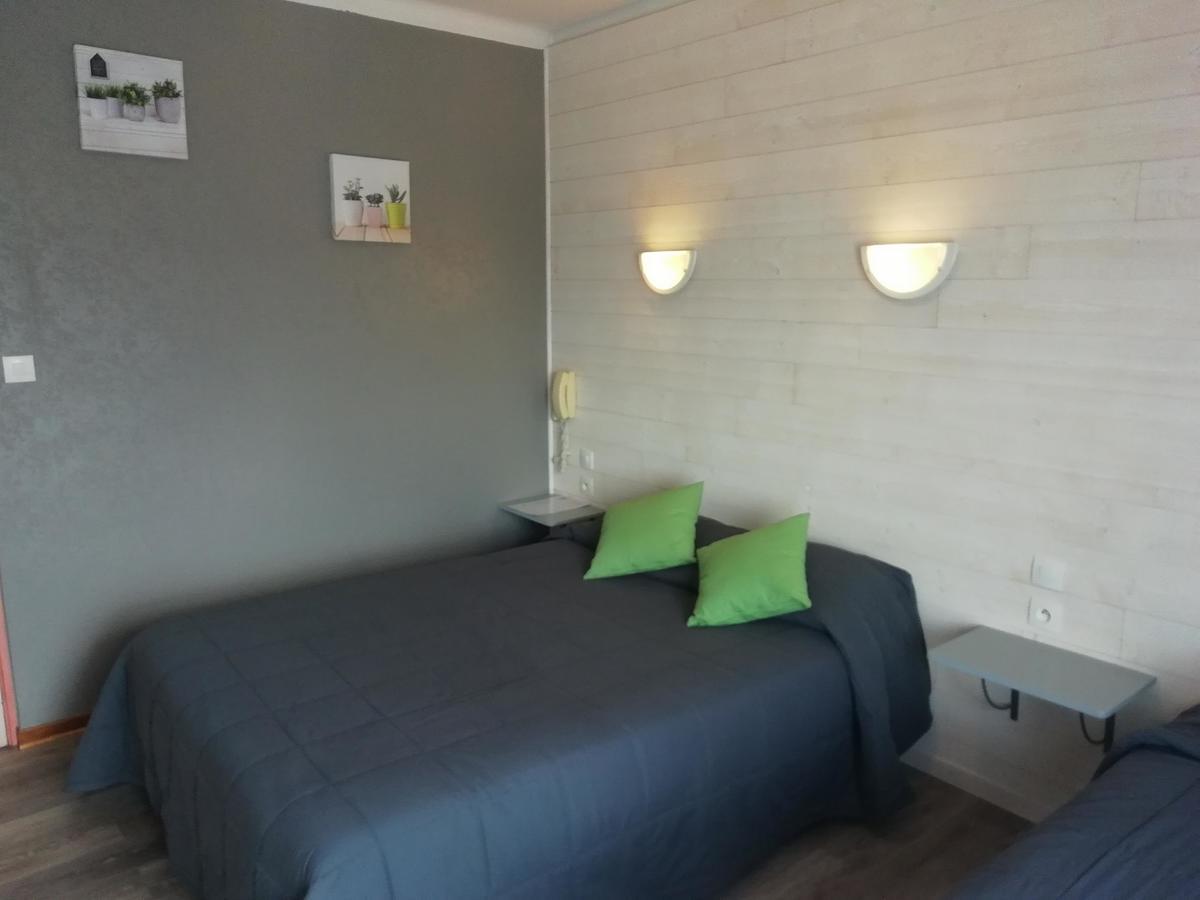 Hotel L'Oustalet Font-Romeu-Odeillo-Via Luaran gambar